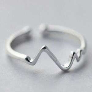 925 Sterling Silver Dainty Heartbeat Wave Ring